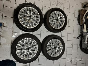 Cerchi e gomme fiat 500 invernali R15 185/55