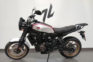 Yamaha XSR 700 XTRIBUTE '19 AKRAPOVIC