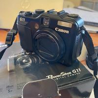 Canon G11 con custodia on pelle originale