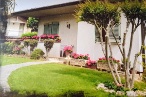 Villa singola con grande giardino