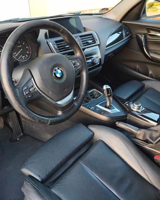 Bmw 118 118d 5p. Urban