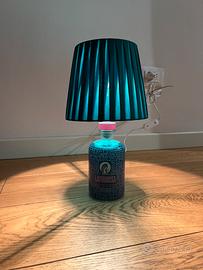 Lampada realizzata con botttiglia xedequa