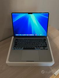 Macbook Air 13 M3 2024
