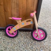 Bicicletta senza pedali