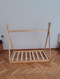 Letto Montessori per bambini a casetta