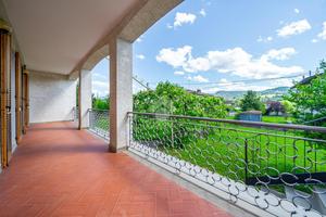 4 LOCALI A VARANO DE' MELEGARI