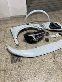Audi Q3 pezzi incidentati
