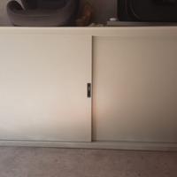 Armadio scorrevole in metallo