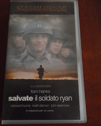 Videocassetta vhs salvate il soldato ryan
