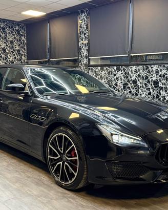 Maserati Quattroporte V6 430 CV AWD Modena Q4