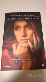 il crepuscolo dei vampiri romanzo