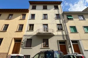 5 LOCALI A FIRENZE