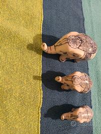 tris di elefanti in porcellana 