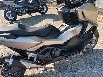 Honda forza 750 garanzia 2031