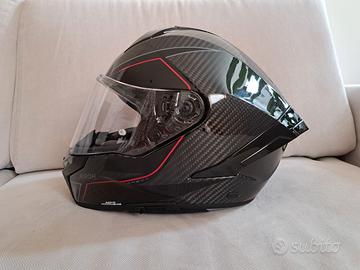 Casco Airoh Matryx Carbon Stylish