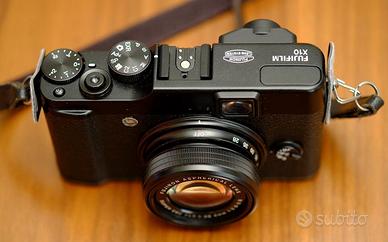 Fujifilm X10