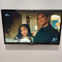 TV LG 24 Pollici + Decoder + Staffa