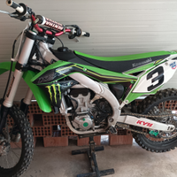 Kx450 del 2015 praticamente nuovo