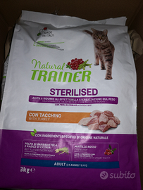 Cibo gatto crocchette trainer