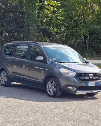 Dacia Lodgy Stepway 1.5 Blue dCi 8V 115CV 7 posti 