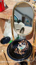 Tolette complete e parziali in porcellana antica 