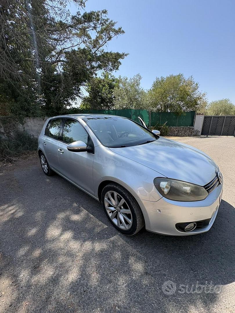 Volkswagen Golf 2010 photo 4