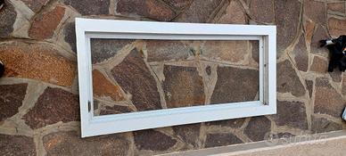 Finestra alluminio bianca 