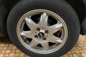 4 cerchi in lega di 15 e gomme nuove x mini