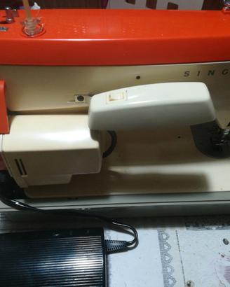 Machina da cucire singer