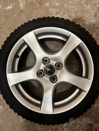 Cerchi in lega Borbet 16” 4x108. Pneumatici 80%