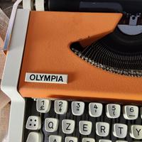 Macchina da scrivere vintage