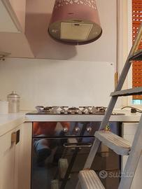 cucina completa di elettrodomestici 