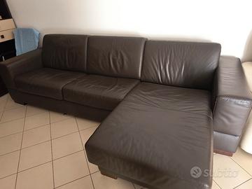 Divano angolare in pelle 