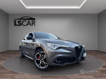Alfa Romeo Stelvio 2.2 t Veloce Q4 210cv - Automat
