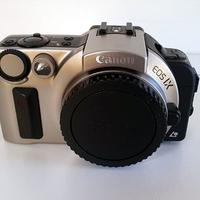 Canon Eos IX solo corpo analogica aps