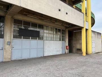 Immobile di 400 m² a Roncadelle