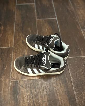 Shoes - Adidas Campus