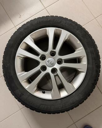 Cerchi Lega Kia Ceed R16+Michelin Alpin 6 205/55