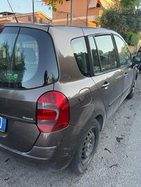 Renault modus 