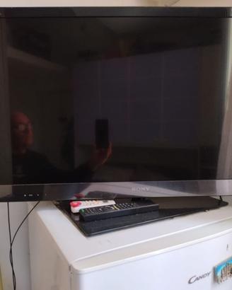 TV LED Sony KDL-37EX521 perfette condizioni