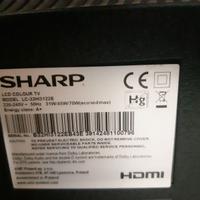 Televisore Sharp per pezzi di ricambio rotto scher