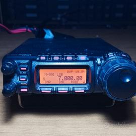 YAESU FT-857D - FRONTALE DISPLAY COMPLETO