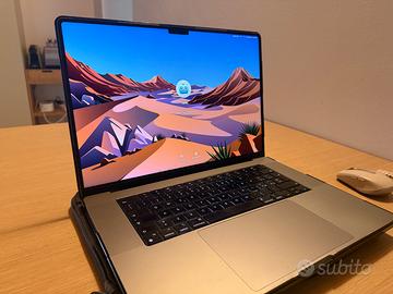 MacBook Pro 16" 2023, 32GB, 1TB, condizioni ottime