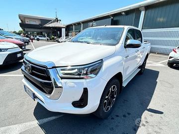 Toyota Hilux 4nd serie HILUX 2.4 EXECUTIVE AU...