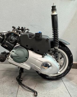 MOTORE VESPA PRIMAVERA 125 3V 2010