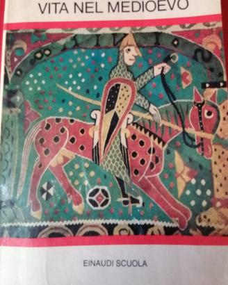 LIBRO "VITA NEL MEDIOEVO"