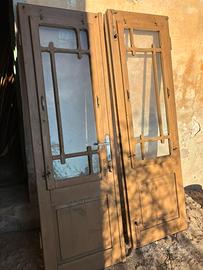 Portoncino in legno e vetro vintage