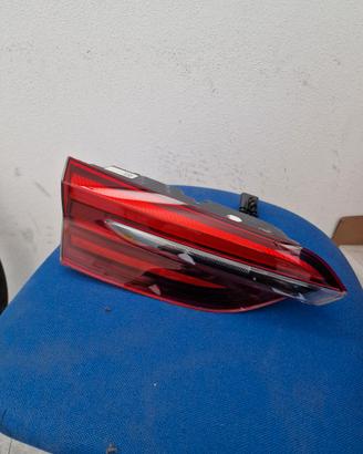 faro sinistro portellone  maserati grecale