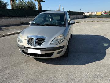 Lancia Ypsilon 1.3 Multijet 16V Platino