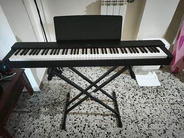 Pianoforte Digitale YAMAHA P-225